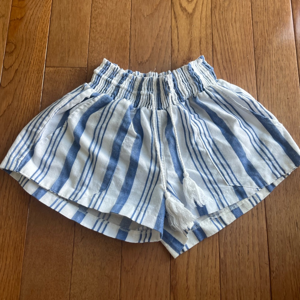 Flowy shorts